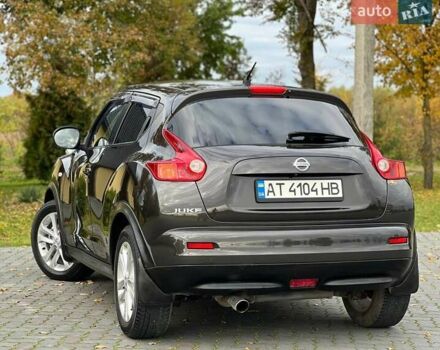 Коричневий Ніссан Жук, об'ємом двигуна 1.6 л та пробігом 116 тис. км за 10700 $, фото 2 на Automoto.ua