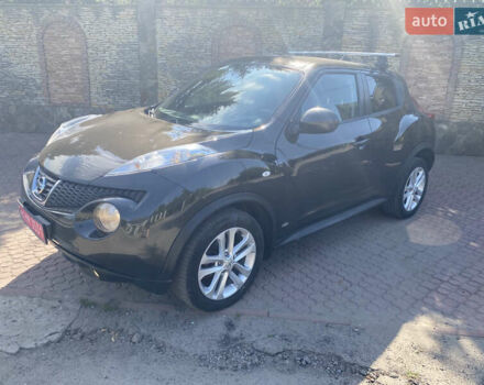 Коричневый Ниссан Жук, объемом двигателя 1.5 л и пробегом 235 тыс. км за 9100 $, фото 2 на Automoto.ua