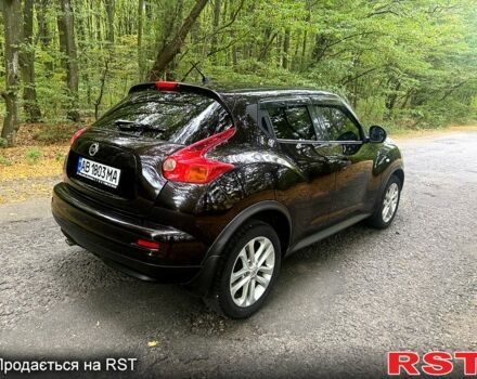 Коричневый Ниссан Жук, объемом двигателя 1.6 л и пробегом 120 тыс. км за 9300 $, фото 5 на Automoto.ua