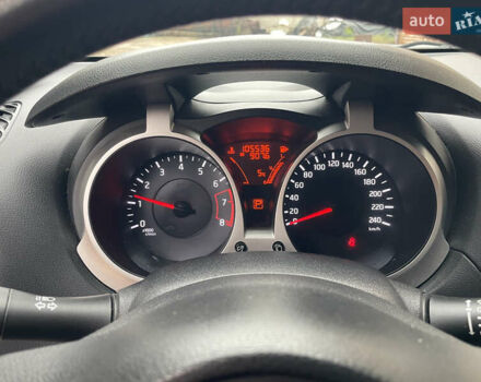 Коричневый Ниссан Жук, объемом двигателя 1.6 л и пробегом 105 тыс. км за 11000 $, фото 13 на Automoto.ua