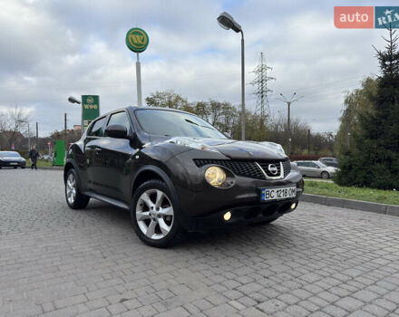 Коричневый Ниссан Жук, объемом двигателя 1.6 л и пробегом 139 тыс. км за 8599 $, фото 3 на Automoto.ua