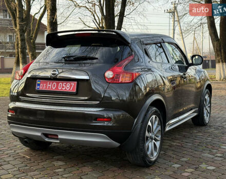 Коричневый Ниссан Жук, объемом двигателя 1.6 л и пробегом 158 тыс. км за 11400 $, фото 19 на Automoto.ua