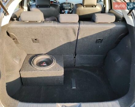 Коричневый Ниссан Жук, объемом двигателя 1.6 л и пробегом 92 тыс. км за 13700 $, фото 17 на Automoto.ua