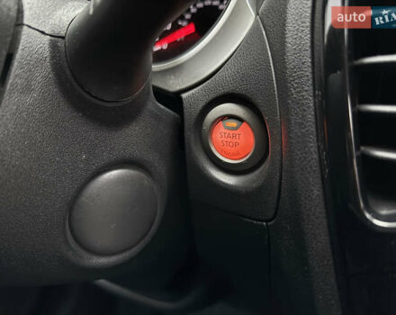 Коричневый Ниссан Жук, объемом двигателя 1.6 л и пробегом 160 тыс. км за 9800 $, фото 25 на Automoto.ua