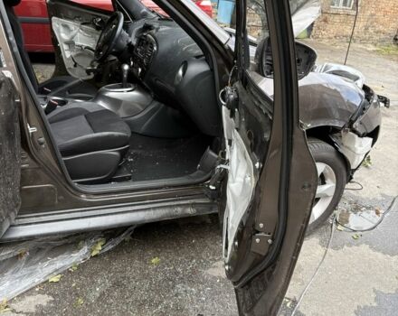 Коричневий Ніссан Жук, об'ємом двигуна 1.6 л та пробігом 133 тис. км за 4100 $, фото 13 на Automoto.ua