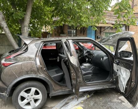 Коричневий Ніссан Жук, об'ємом двигуна 1.6 л та пробігом 133 тис. км за 4100 $, фото 14 на Automoto.ua