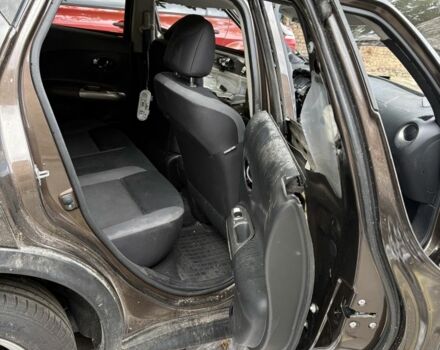 Коричневий Ніссан Жук, об'ємом двигуна 1.6 л та пробігом 133 тис. км за 4100 $, фото 12 на Automoto.ua