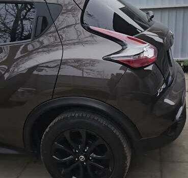 Коричневый Ниссан Жук, объемом двигателя 1.6 л и пробегом 46 тыс. км за 15700 $, фото 17 на Automoto.ua