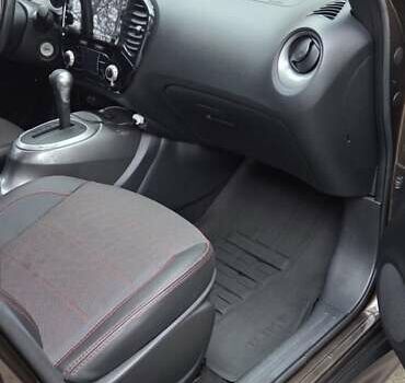 Коричневый Ниссан Жук, объемом двигателя 1.6 л и пробегом 46 тыс. км за 15700 $, фото 10 на Automoto.ua