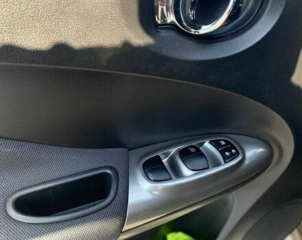 Коричневый Ниссан Жук, объемом двигателя 1.6 л и пробегом 80 тыс. км за 13990 $, фото 9 на Automoto.ua