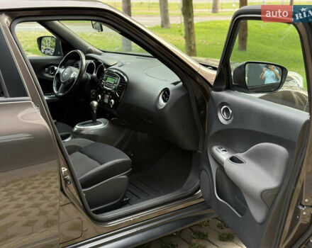 Коричневый Ниссан Жук, объемом двигателя 1.6 л и пробегом 85 тыс. км за 15700 $, фото 13 на Automoto.ua