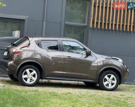 Коричневый Ниссан Жук, объемом двигателя 1.6 л и пробегом 85 тыс. км за 15700 $, фото 6 на Automoto.ua