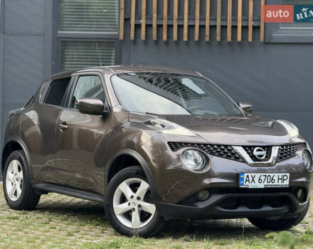 Коричневый Ниссан Жук, объемом двигателя 1.6 л и пробегом 85 тыс. км за 15700 $, фото 1 на Automoto.ua