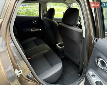 Коричневый Ниссан Жук, объемом двигателя 1.6 л и пробегом 85 тыс. км за 15700 $, фото 16 на Automoto.ua