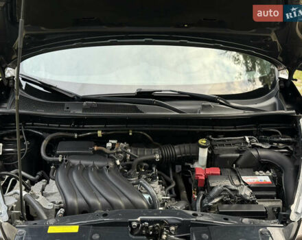 Коричневый Ниссан Жук, объемом двигателя 1.6 л и пробегом 85 тыс. км за 15700 $, фото 28 на Automoto.ua