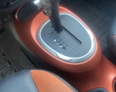 Коричневий Ніссан Жук, об'ємом двигуна 1.6 л та пробігом 118 тис. км за 13500 $, фото 8 на Automoto.ua