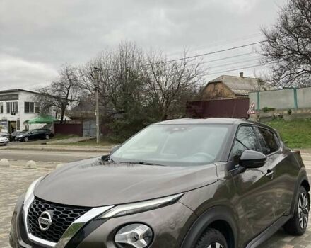 Коричневый Ниссан Жук, объемом двигателя 1 л и пробегом 40 тыс. км за 18600 $, фото 1 на Automoto.ua