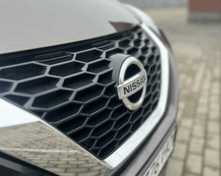 Коричневый Ниссан Жук, объемом двигателя 1 л и пробегом 34 тыс. км за 21000 $, фото 4 на Automoto.ua