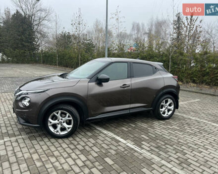 Коричневый Ниссан Жук, объемом двигателя 1 л и пробегом 34 тыс. км за 21000 $, фото 1 на Automoto.ua