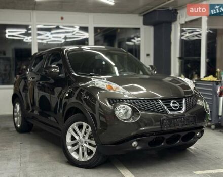 Коричневый Ниссан Жук, объемом двигателя 1.62 л и пробегом 126 тыс. км за 9999 $, фото 1 на Automoto.ua