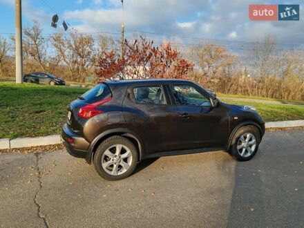 Коричневый Ниссан Жук, объемом двигателя 1.6 л и пробегом 92 тыс. км за 13700 $, фото 1 на Automoto.ua