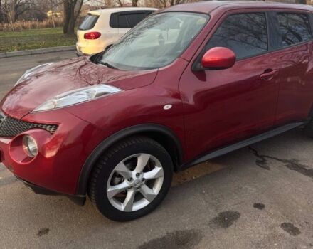 Червоний Ніссан Жук, об'ємом двигуна 1.6 л та пробігом 131 тис. км за 10700 $, фото 2 на Automoto.ua