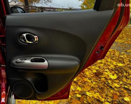 Красный Ниссан Жук, объемом двигателя 1.6 л и пробегом 131 тыс. км за 9990 $, фото 22 на Automoto.ua