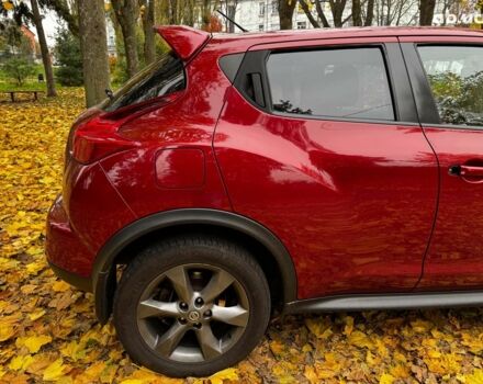 Красный Ниссан Жук, объемом двигателя 1.6 л и пробегом 131 тыс. км за 9990 $, фото 4 на Automoto.ua