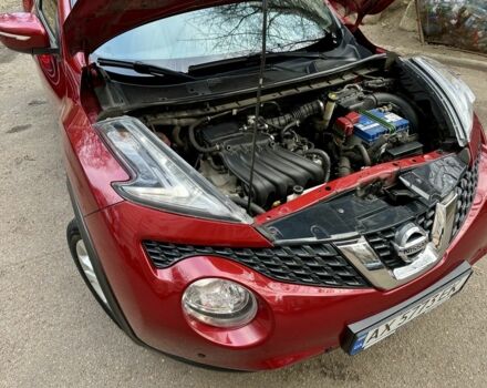 Червоний Ніссан Жук, об'ємом двигуна 1.6 л та пробігом 97 тис. км за 12000 $, фото 6 на Automoto.ua