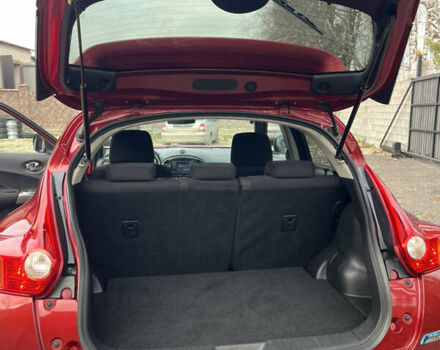 Красный Ниссан Жук, объемом двигателя 1.5 л и пробегом 195 тыс. км за 7750 $, фото 16 на Automoto.ua