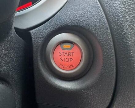 Красный Ниссан Жук, объемом двигателя 1.6 л и пробегом 99 тыс. км за 9887 $, фото 24 на Automoto.ua