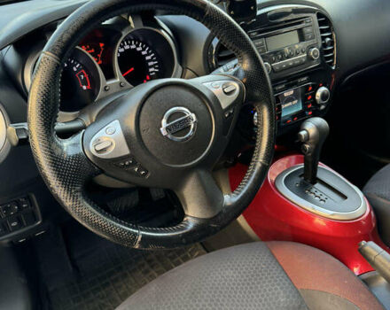 Красный Ниссан Жук, объемом двигателя 1.6 л и пробегом 123 тыс. км за 9950 $, фото 8 на Automoto.ua