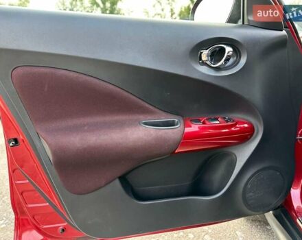 Червоний Ніссан Жук, об'ємом двигуна 1.6 л та пробігом 124 тис. км за 10200 $, фото 45 на Automoto.ua