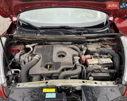 Красный Ниссан Жук, объемом двигателя 1.6 л и пробегом 119 тыс. км за 11000 $, фото 32 на Automoto.ua