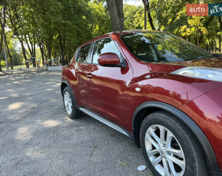 Ніссан Жук 2011 у Дніпро (Дніпропетровську) на Automoto.ua Червоний Ніссан Жук, об'ємом двигуна 1.5 л та пробігом 237 тис. км за 8700 $, фото 3 на Automoto.ua
