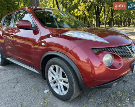 Ніссан Жук 2011 у Дніпро (Дніпропетровську) на Automoto.ua Червоний Ніссан Жук, об'ємом двигуна 1.5 л та пробігом 237 тис. км за 8700 $, фото 2 на Automoto.ua
