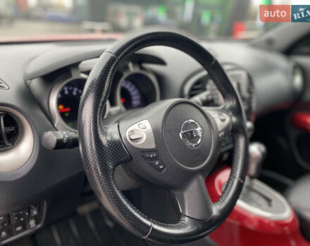 Красный Ниссан Жук, объемом двигателя 1.6 л и пробегом 119 тыс. км за 11000 $, фото 16 на Automoto.ua