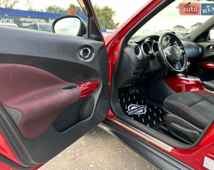 Червоний Ніссан Жук, об'ємом двигуна 1.6 л та пробігом 124 тис. км за 10200 $, фото 27 на Automoto.ua