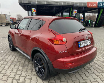 Красный Ниссан Жук, объемом двигателя 1.6 л и пробегом 119 тыс. км за 11000 $, фото 4 на Automoto.ua