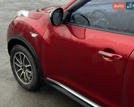 Красный Ниссан Жук, объемом двигателя 1.62 л и пробегом 130 тыс. км за 9999 $, фото 14 на Automoto.ua