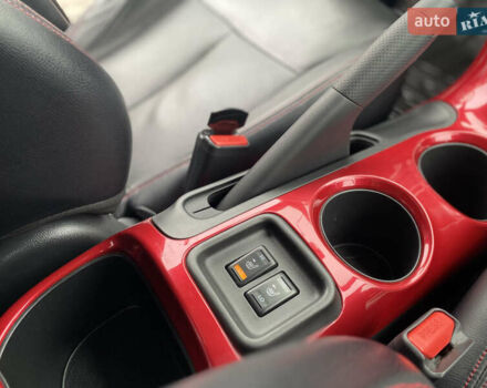Красный Ниссан Жук, объемом двигателя 1.6 л и пробегом 119 тыс. км за 11000 $, фото 30 на Automoto.ua