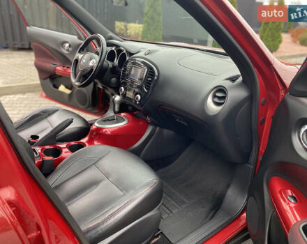 Красный Ниссан Жук, объемом двигателя 1.6 л и пробегом 119 тыс. км за 11000 $, фото 26 на Automoto.ua