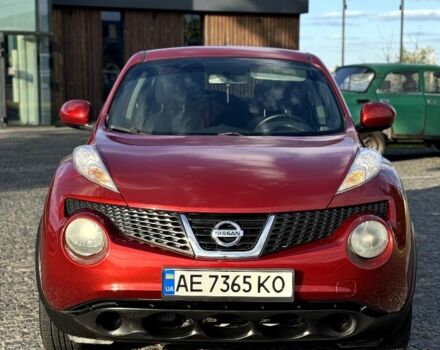 Красный Ниссан Жук, объемом двигателя 1.6 л и пробегом 90 тыс. км за 7999 $, фото 1 на Automoto.ua
