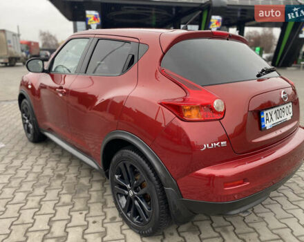 Красный Ниссан Жук, объемом двигателя 1.6 л и пробегом 119 тыс. км за 11000 $, фото 10 на Automoto.ua