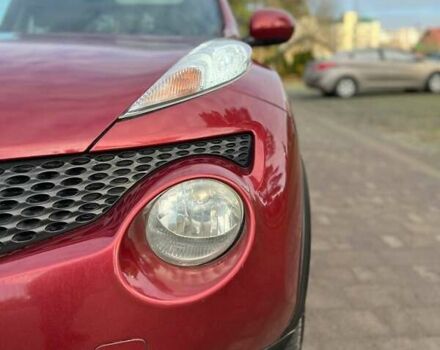 Красный Ниссан Жук, объемом двигателя 1.6 л и пробегом 160 тыс. км за 9797 $, фото 17 на Automoto.ua