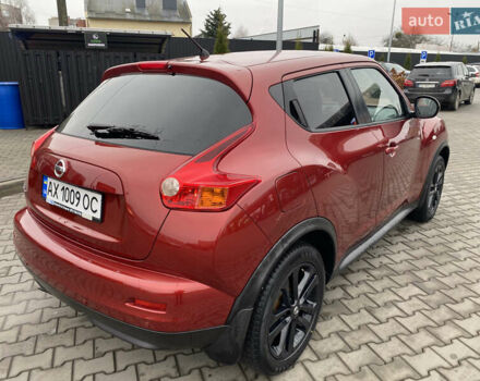 Красный Ниссан Жук, объемом двигателя 1.6 л и пробегом 119 тыс. км за 11000 $, фото 6 на Automoto.ua