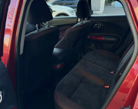 Красный Ниссан Жук, объемом двигателя 1.6 л и пробегом 123 тыс. км за 9950 $, фото 6 на Automoto.ua