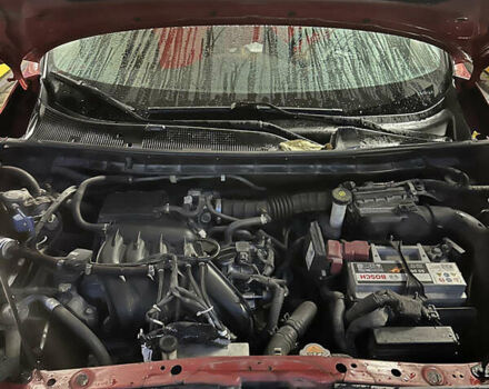 Красный Ниссан Жук, объемом двигателя 1.6 л и пробегом 181 тыс. км за 10499 $, фото 13 на Automoto.ua