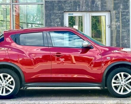 Красный Ниссан Жук, объемом двигателя 1.6 л и пробегом 123 тыс. км за 9000 $, фото 8 на Automoto.ua