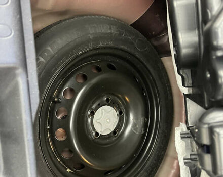 Красный Ниссан Жук, объемом двигателя 1.6 л и пробегом 199 тыс. км за 9800 $, фото 18 на Automoto.ua